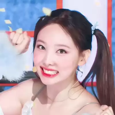 袁思思